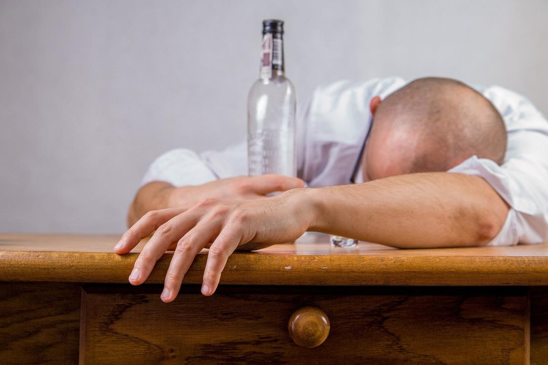 Außerordentliche Kündigung wegen Alkoholerkrankung kann ausnahmsweise zulässig sein