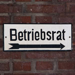 Wenn der Betriebsrat sachkundige Arbeitnehmer anhört, bleibt der Arbeitgeber vor der Tür